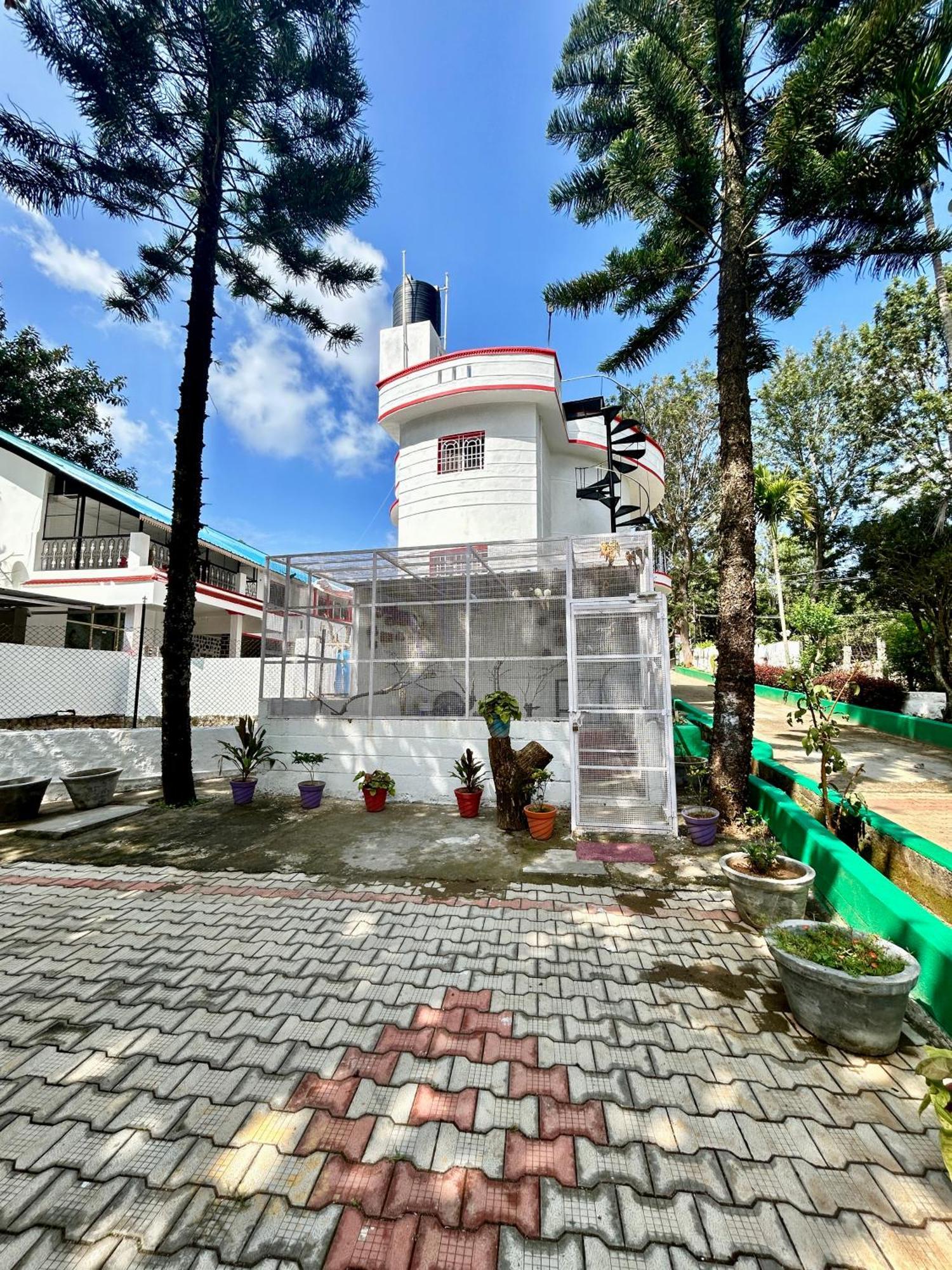Am Resort Yelagiri Luaran gambar